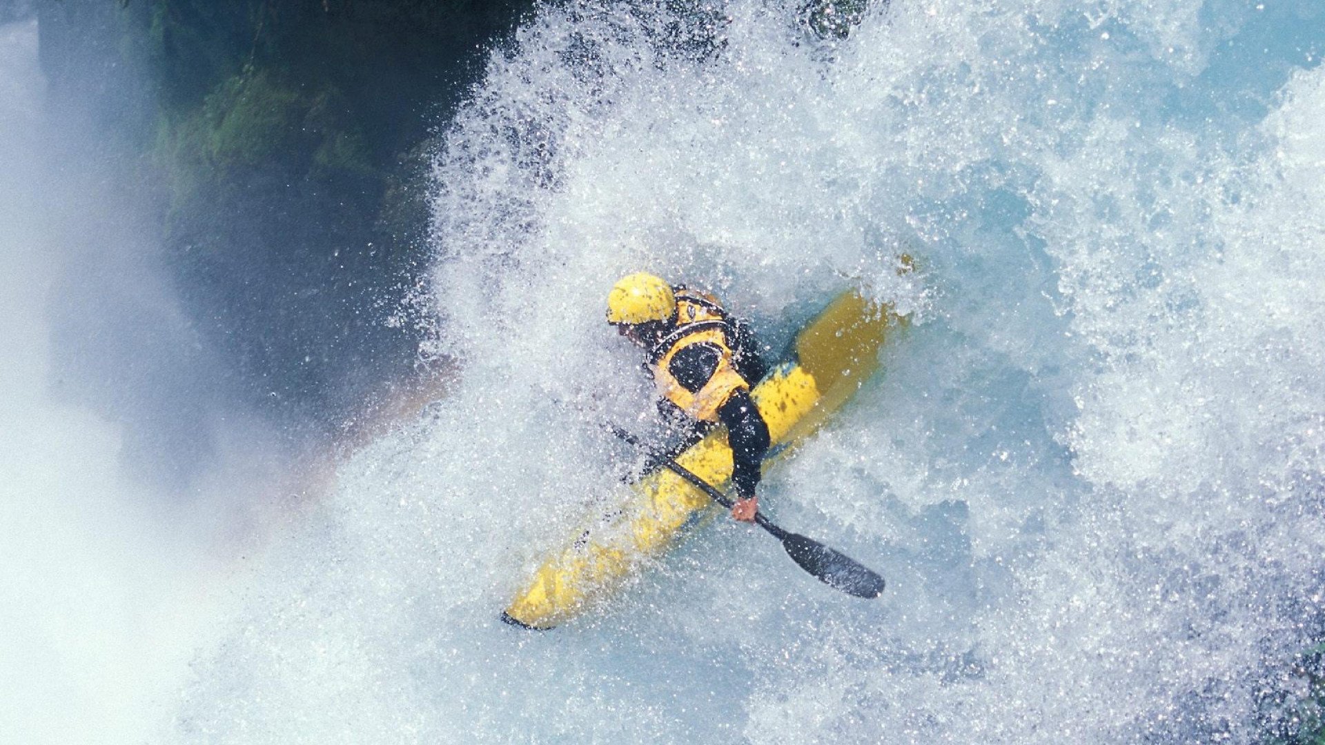 开云官方-山地探洞越野赛：探索地下未知世界，户外探险山洞